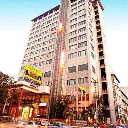 Asia Plaza Hotel Yangon Extérieur photo